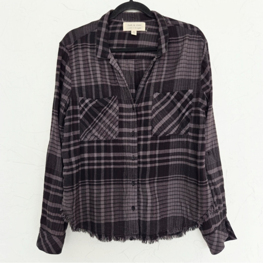 Cloth & Stone Charcoal and Black Checkered Button-Down Shirt
